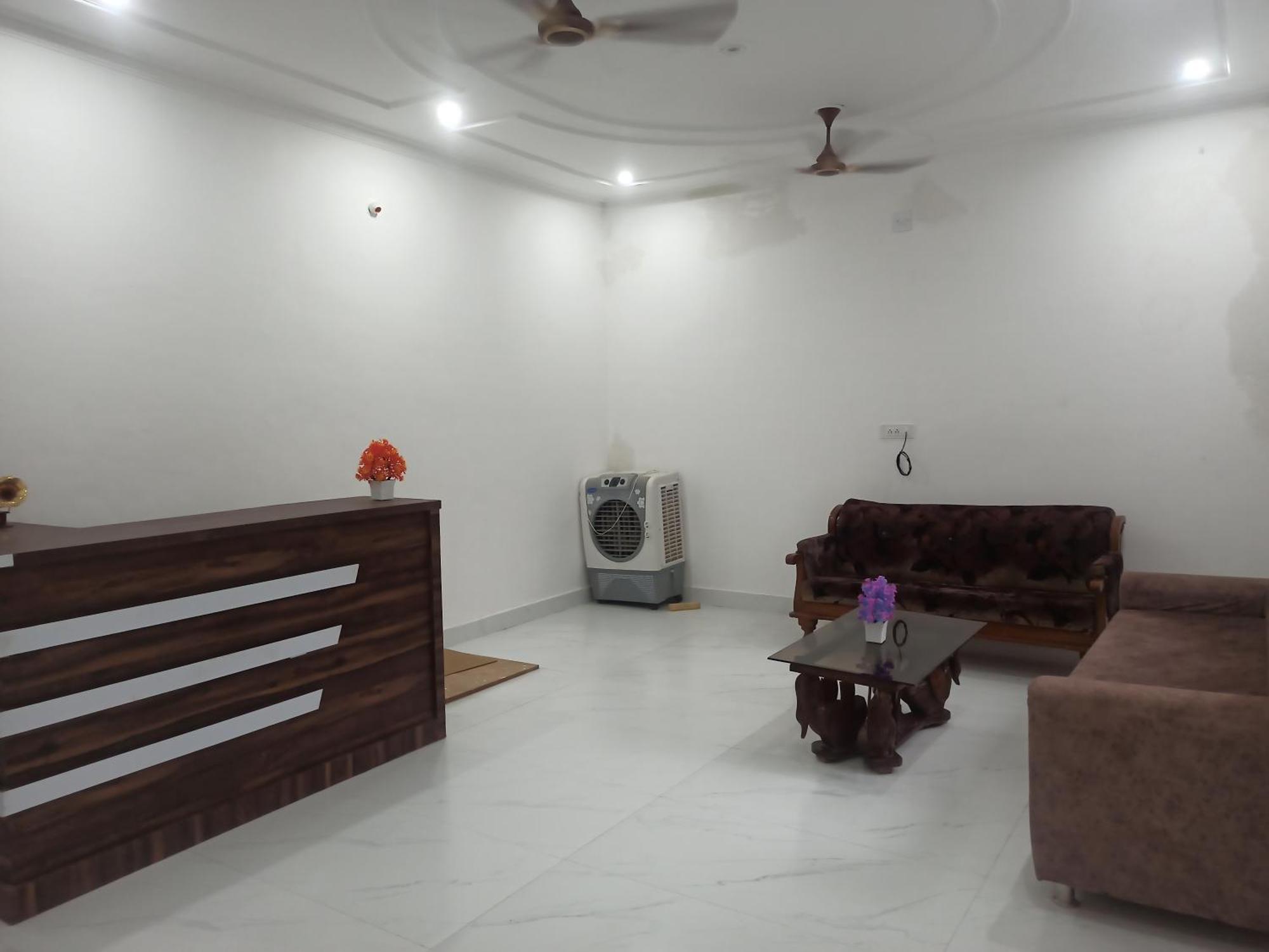 Abhiram Homestay Khajuraho Ngoại thất bức ảnh