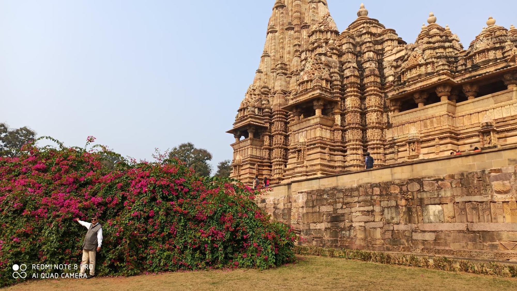 Abhiram Homestay Khajuraho Ngoại thất bức ảnh